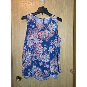 Pale Sky XL tank. Button neck. Navy with flowers.